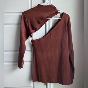 Two pieced attached shirt